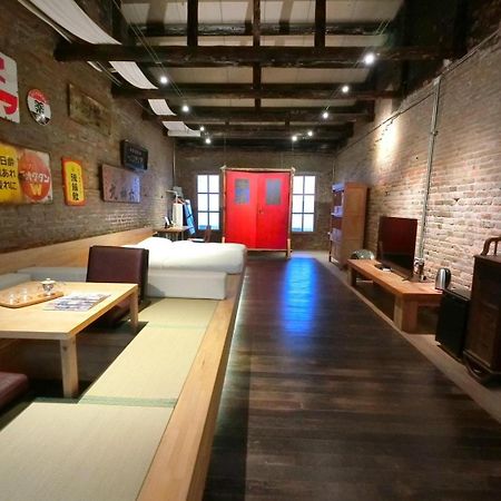 和寂百年天井老房子包棟民宿wabisabi Japanese Entire Home Тайнань Екстер'єр фото