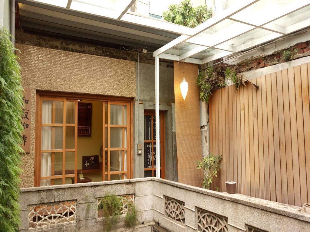 和寂百年天井老房子包棟民宿wabisabi Japanese Entire Home Тайнань Екстер'єр фото